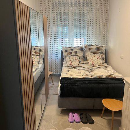 Apartment 2 In Duisburg-Mitte, Altstadt Екстериор снимка