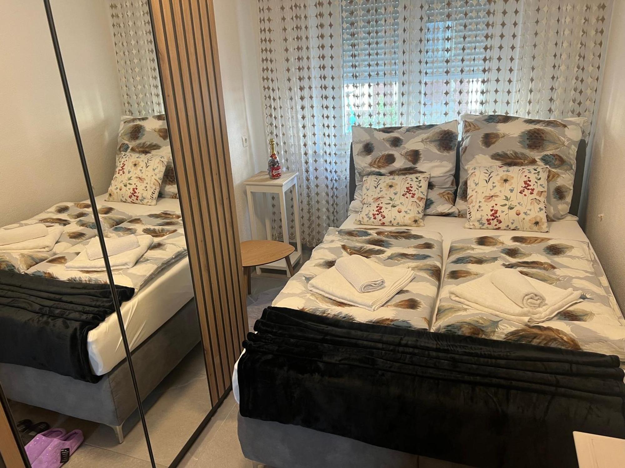 Apartment 2 In Duisburg-Mitte, Altstadt Екстериор снимка